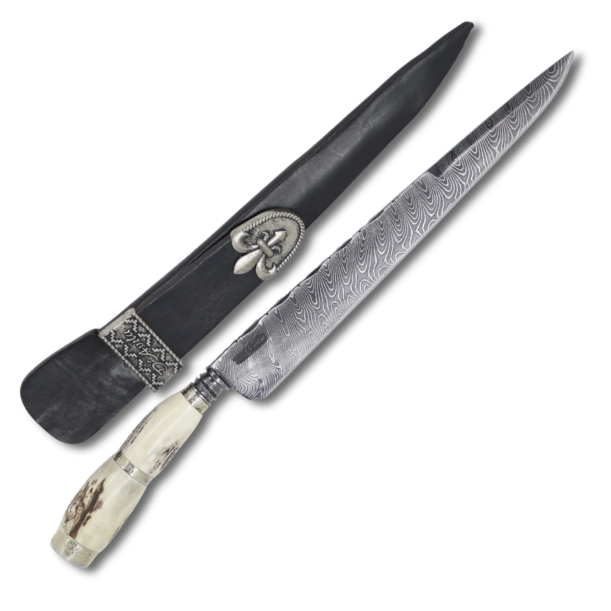 Faca Gaúcha Torneada 10" em Aço Damasco, Cabo em Chifre de Cervo com Anel